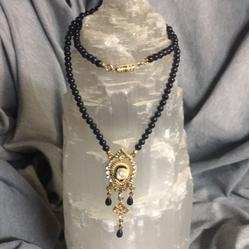 Vintage cameo type necklace